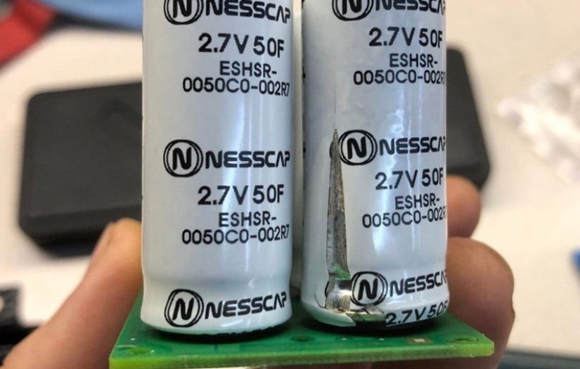 capacitors